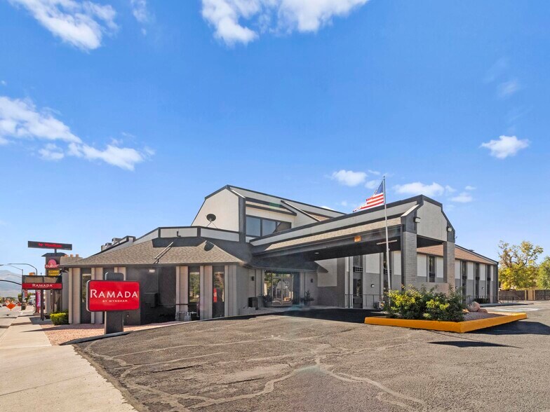 More Photos Of 333 N Main St, Richfield Hotel For Sale