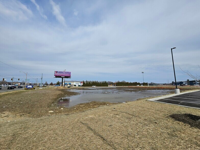 More Photos Of 2847 Green River Rd, Evansville Land For Sale