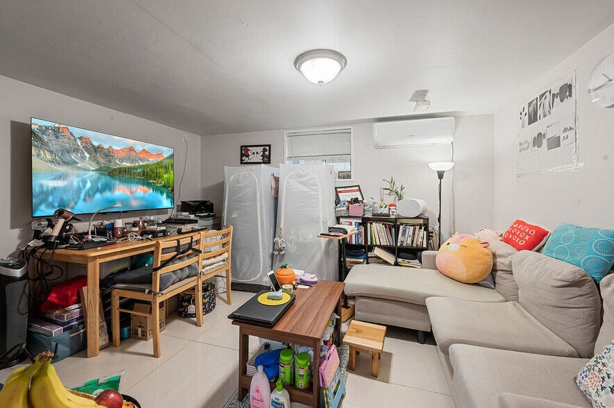 More Photos Of 1817 63rd St, Brooklyn Apartments For Sale