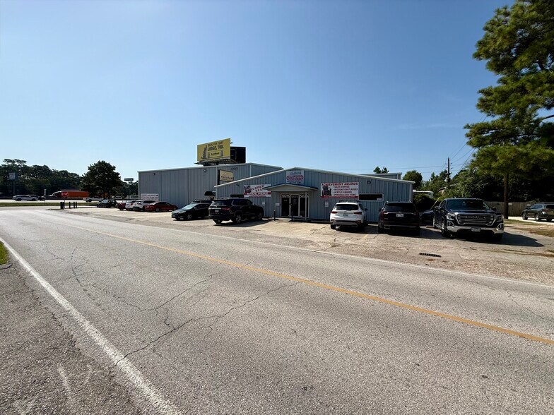 More Photos Of 26019 Interstate 45, Spring Freestanding For Sale