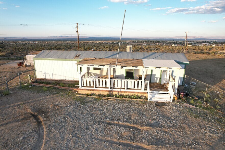 More Photos Of 8899 Beekley Rd, Phelan Auto Repair For Sale