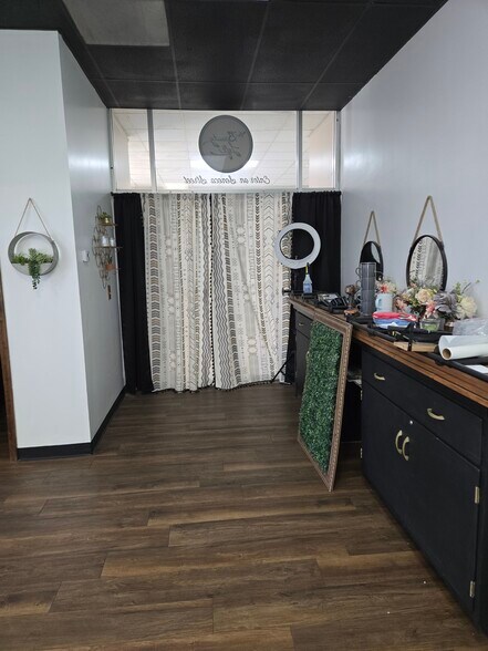 More Photos Of 4184 Seneca St, West Seneca Storefront Retail Office For Lease