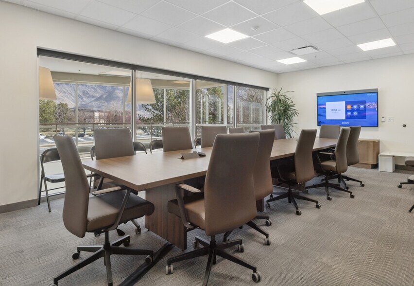 More Photos Of 1712 S East Bay Blvd, Provo Unknown For Lease