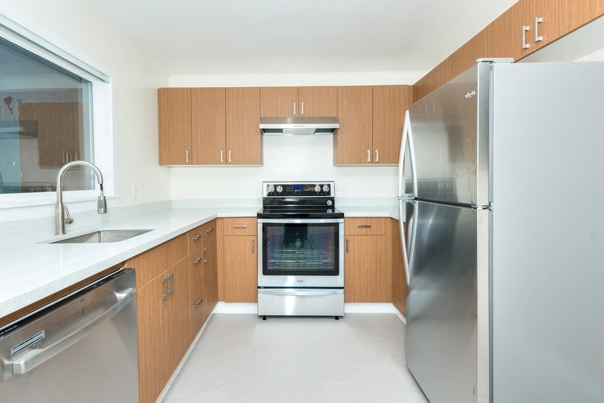 More Photos Of 3204-3212 SW 10th Ave, Portland Apartments For Sale