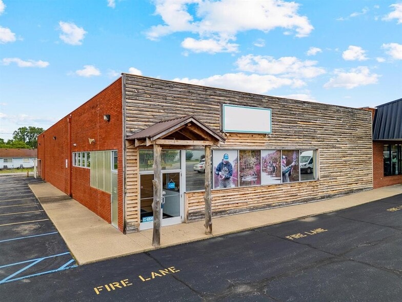 Primary Photo Of 411 Solida Rd, South Point Storefront For Sale