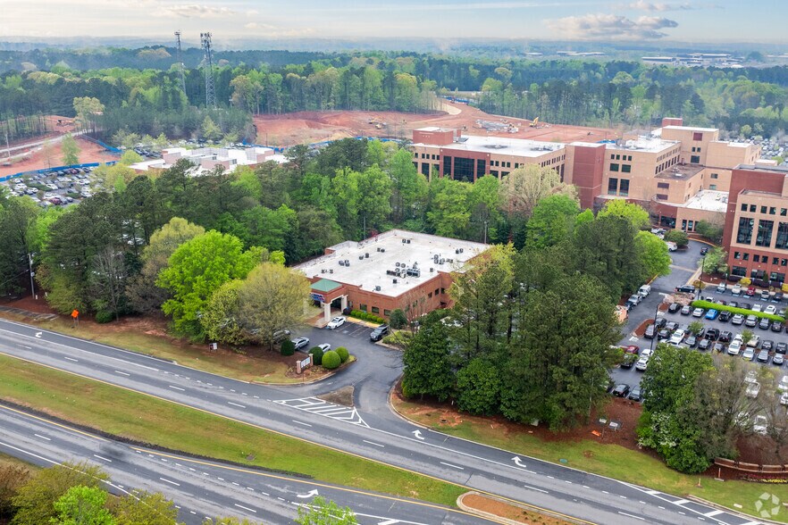 More Photos Of 1275 Highway 54 W, Fayetteville Medical For Lease