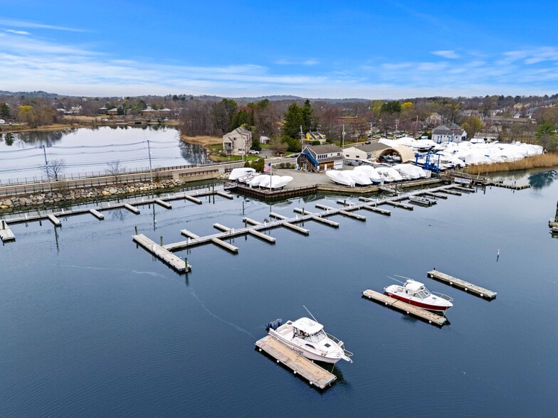 More Photos Of 112 Liberty St, Danvers Marina For Sale