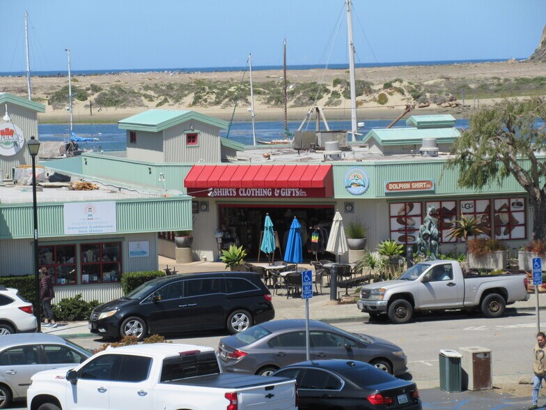 More Photos Of 715 Embarcadero, Morro Bay Restaurant For Lease