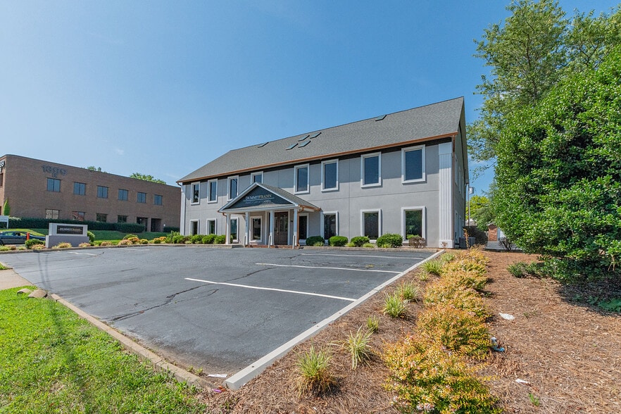 More Photos Of 3400 Healy Dr, Winston-Salem Office For Sale