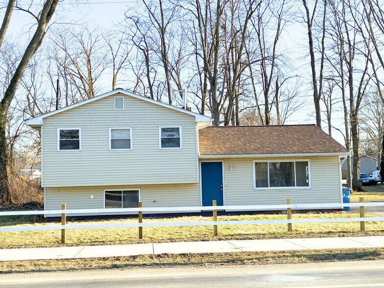 More Photos Of , Sheffield Lake General Retail For Sale