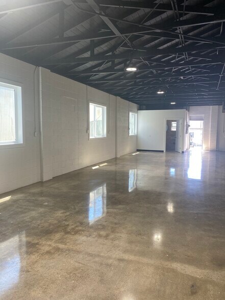 More Photos Of 121 Penn St, El Segundo Flex For Sale