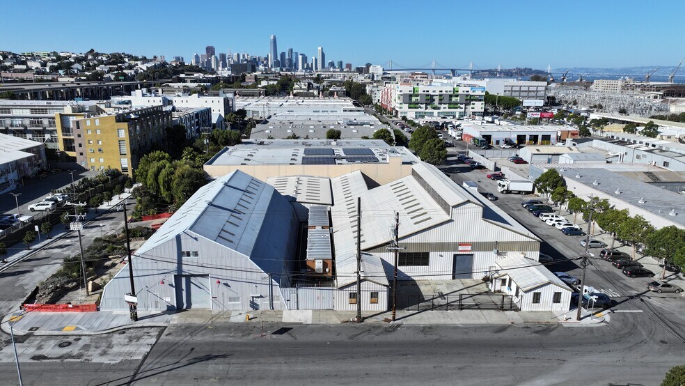 More Photos Of 1000 25th St, San Francisco Warehouse For Lease