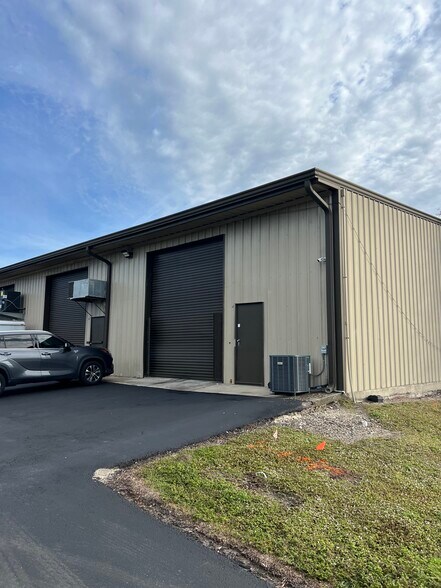 More Photos Of 1100 N 50th St, Tampa Storefront Retail Office For Sale