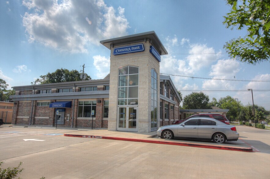 More Photos Of 2337 W Holcombe Blvd, Houston General Retail For Sale
