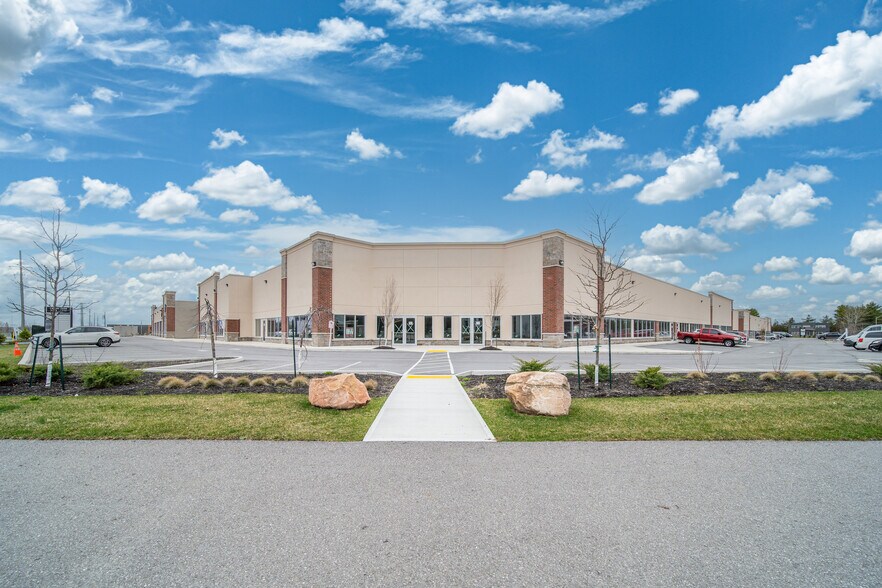 More Photos Of 1325 Centennial Dr, Kingston Flex For Lease