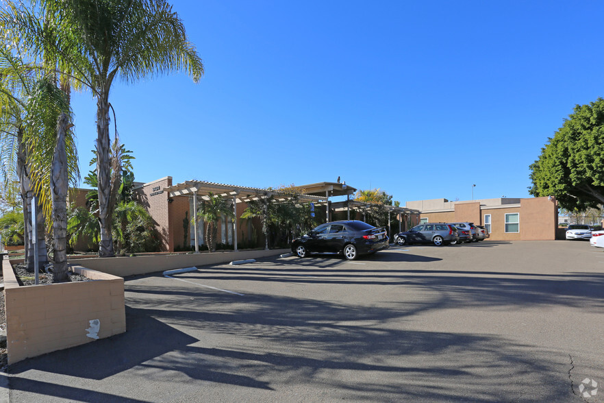 Primary Photo Of 3434 Grove St, Lemon Grove Medical For Lease