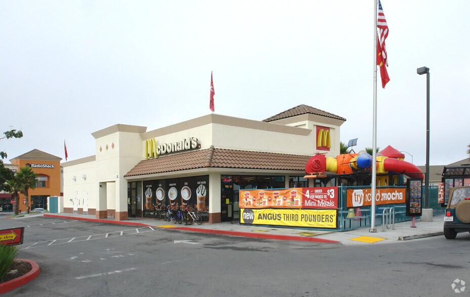 More Photos Of 600-688 E Boronda Rd, Salinas Unknown For Lease