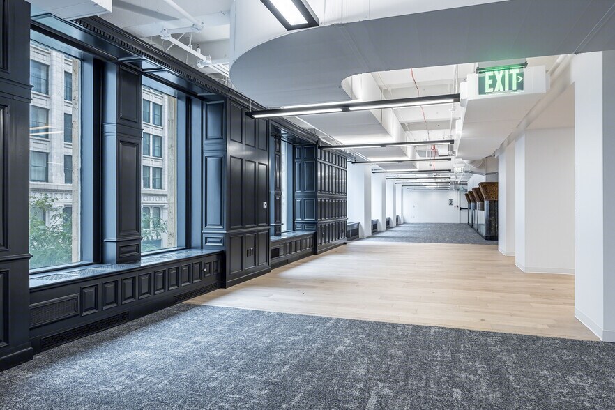 More Photos Of 821 17th St, Denver Office For Sale