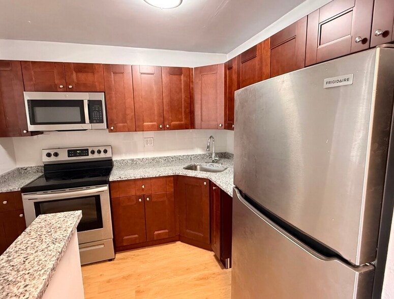 More Photos Of 1700 NW 58th Ter, Sunrise Apartments For Sale