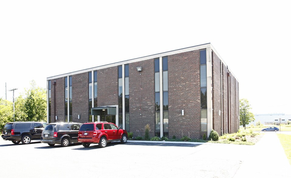 More Photos Of 3001 Plymouth Rd, Ann Arbor Office Residential For Lease