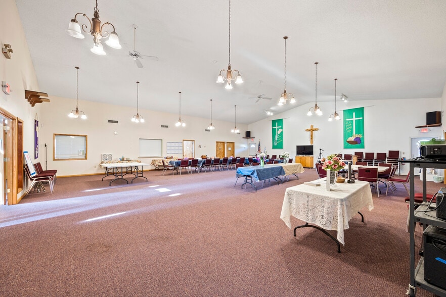 More Photos Of 5056 FL-47, Lake City Specialty For Sale