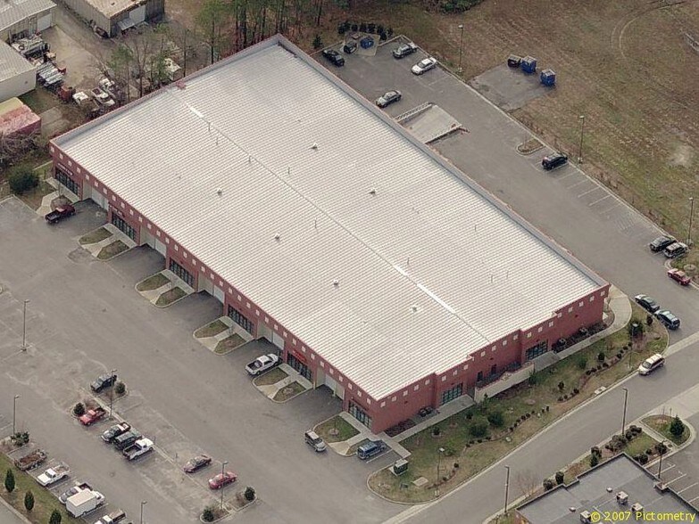 More Photos Of 300 Ed Wright Ln, Newport News Unknown For Lease