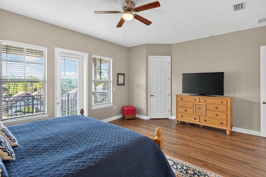 More Photos Of 524-590 Market St, Saint Augustine Apartments For Sale