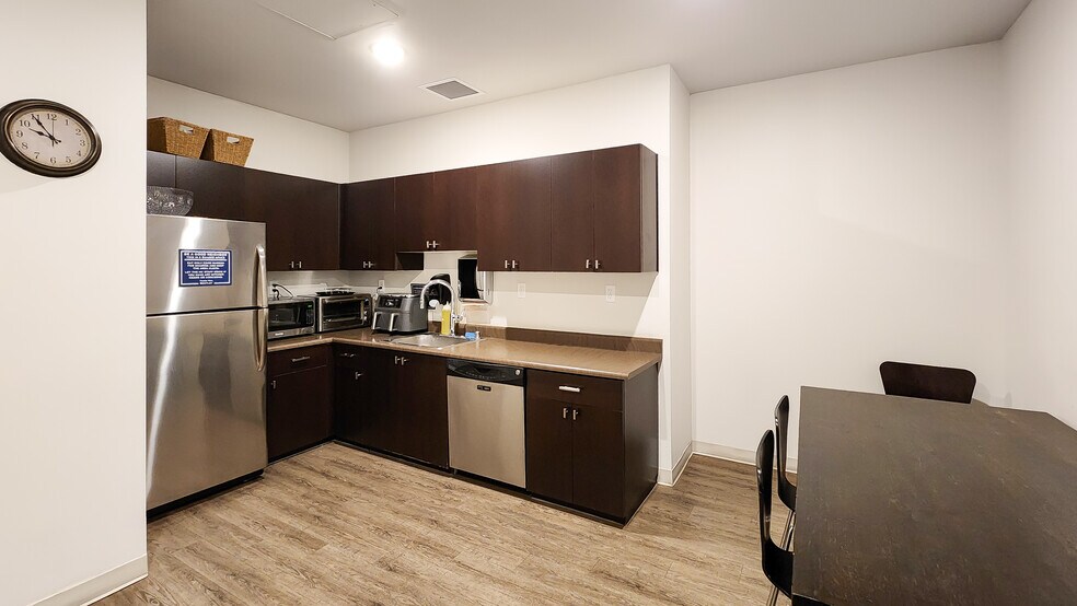 More Photos Of 1620 Broadway, Seattle Apartments For Lease