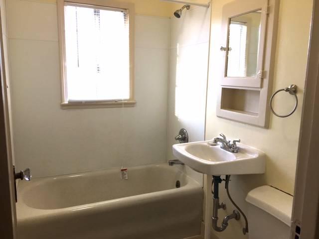 More Photos Of 2240-2242 Macarthur Blvd, Oakland Apartments For Sale