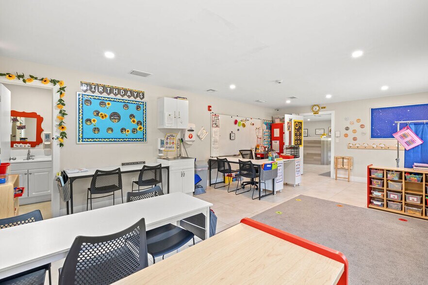 More Photos Of 6708 Gaddy St, Fort Pierce Daycare Center For Sale