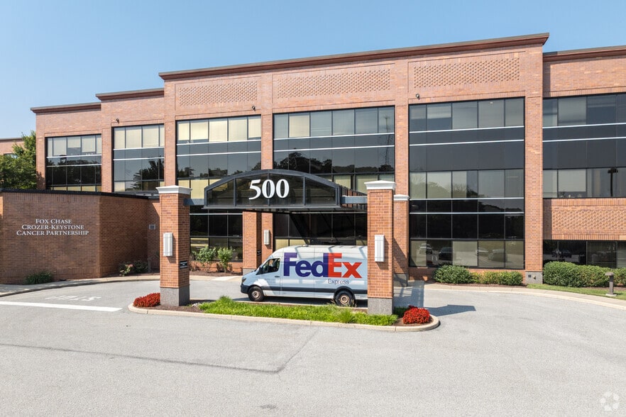 More Photos Of 500 Evergreen Dr, Glen Mills Medical For Lease