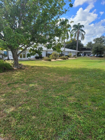 More Photos Of 1601 Rickenbacker Dr, Sun City Center Medical For Lease