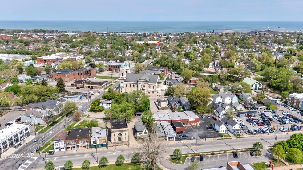 More Photos Of 6318 Lorain Ave, Cleveland Loft Creative Space For Sale