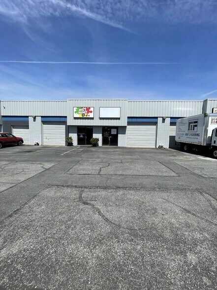 Primary Photo Of 93 Monocacy Blvd, Frederick Showroom For Lease