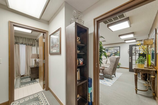 More Photos Of 1719 E 71st St, Tulsa Office Residential For Sale
