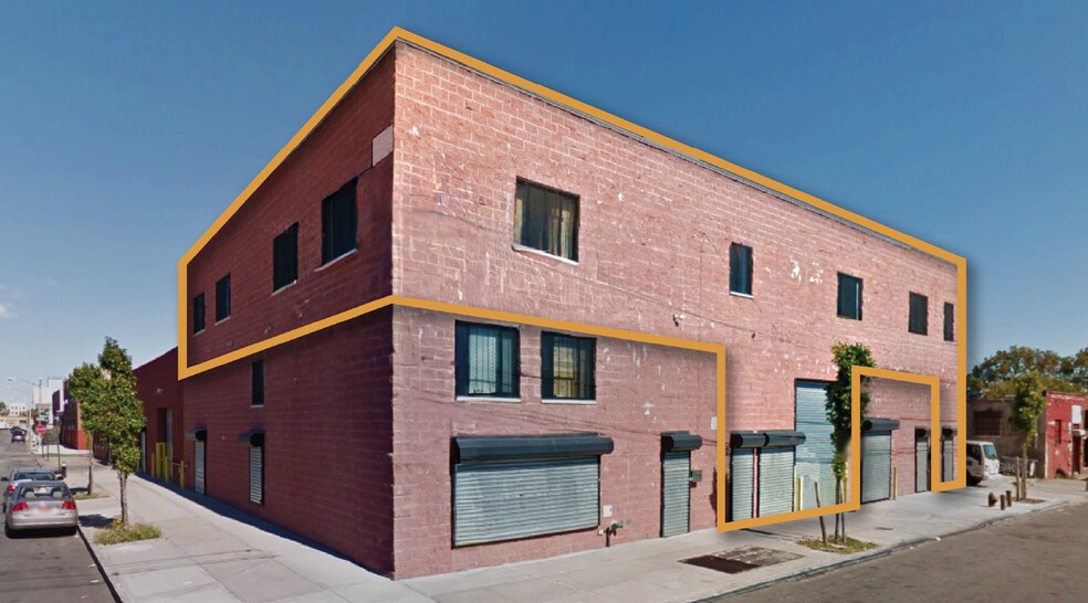 Primary Photo Of 329 Meserole St, Brooklyn Warehouse For Lease
