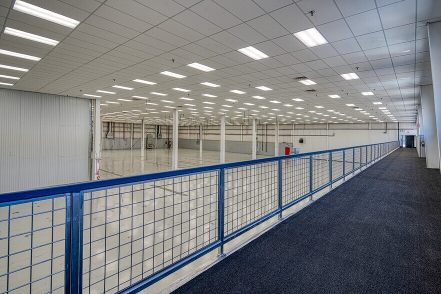 More Photos Of 2810 Karsten Ct SE, Albuquerque Manufacturing For Lease