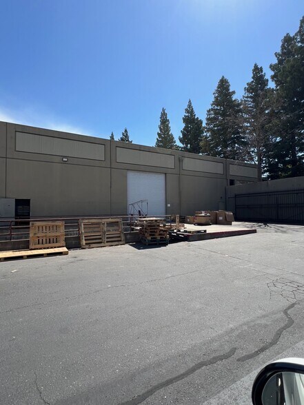 More Photos Of 11415 Folsom Blvd, Rancho Cordova Manufacturing For Lease