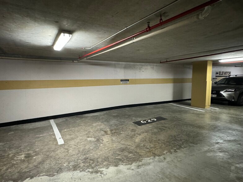 More Photos Of 1100 Alakea St, Honolulu Office For Sale