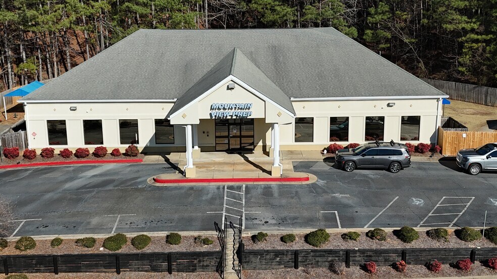 Primary Photo Of 2320 Baker Rd NW, Acworth General Retail For Sale