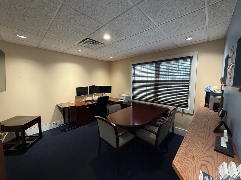 More Photos Of 28899 Center Ridge Rd, Westlake Medical For Sale