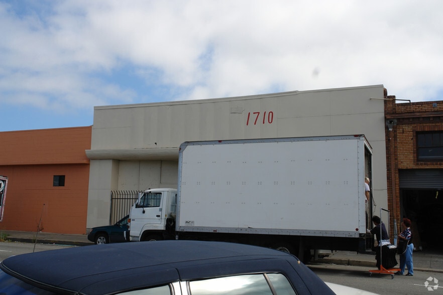 More Photos Of 1710 E 12th St, Oakland Refrigeration Cold Storage For Lease