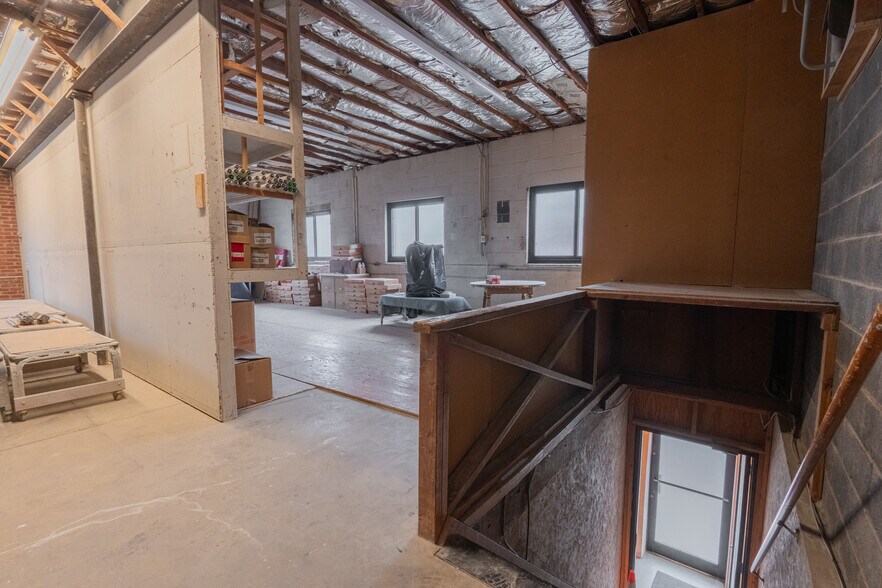 More Photos Of 209-211 Central Ave, East Newark Manufacturing For Sale