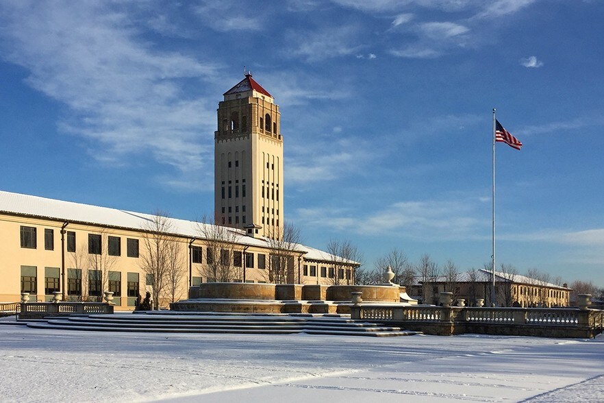 More Photos Of 300 Unity Cir N, Lee's Summit Office For Lease