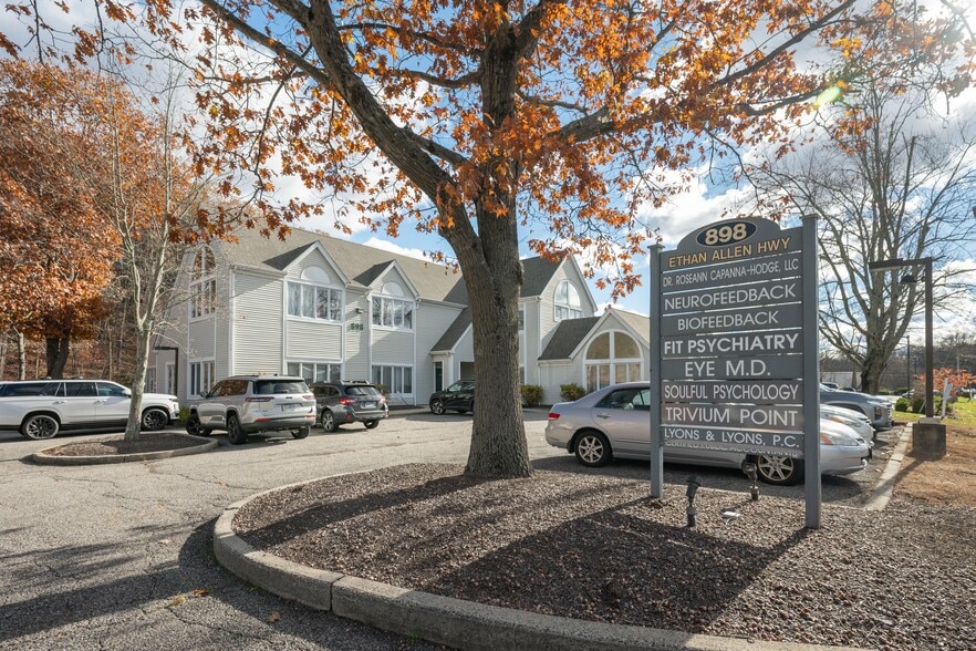 More Photos Of 898 Ethan Allen Hwy, Ridgefield Medical For Sale