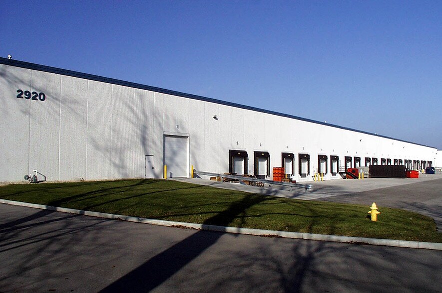More Photos Of 2920 Fortune Cir W, Indianapolis Warehouse For Lease