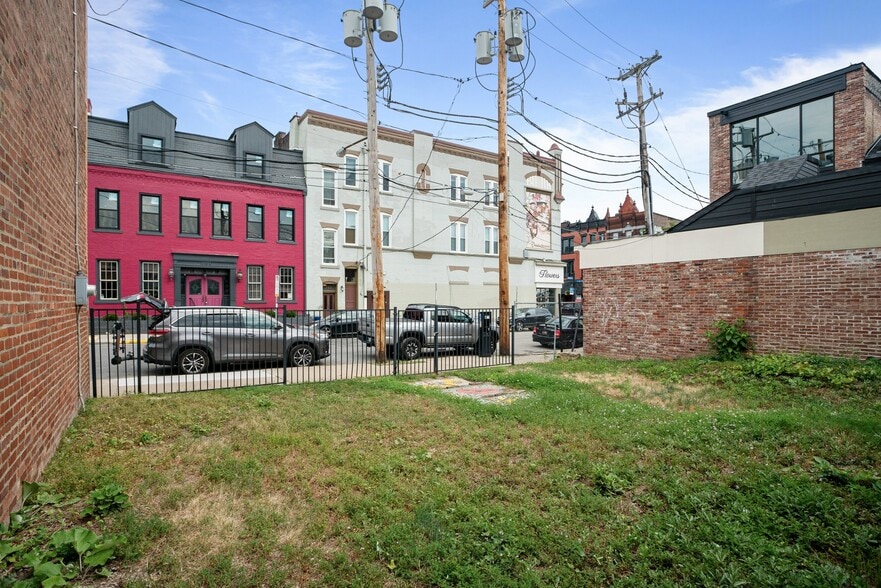 More Photos Of 711 James St, Pittsburgh Storefront Retail Residential For Sale