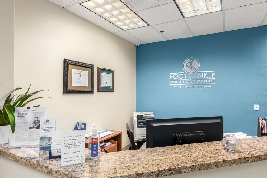 More Photos Of 4045 E Union Hills Dr, Phoenix Medical For Sale