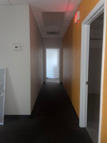More Photos Of 13555 Automobile Blvd, Clearwater Medical For Lease