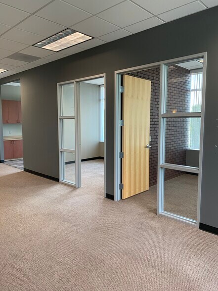 More Photos Of 1382 Blue Oaks Blvd, Roseville Office For Sale